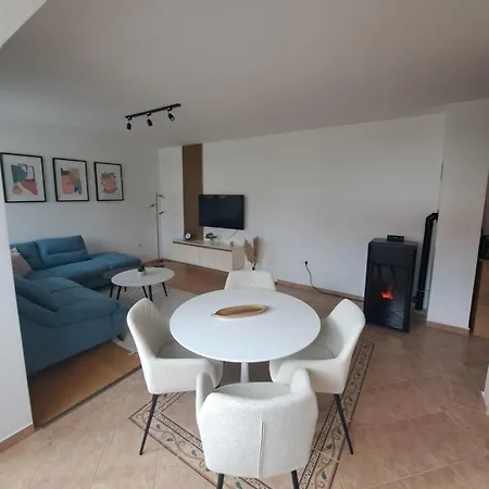 Lejlighed Mika Kupres (Canton 10)